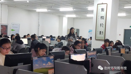 為畢業生論文助力講座圓滿成功，信息咨詢服務獲得高度贊譽